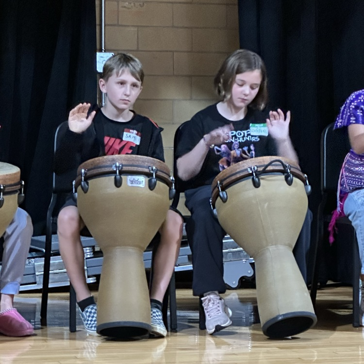 Lp and De students at peak festival 