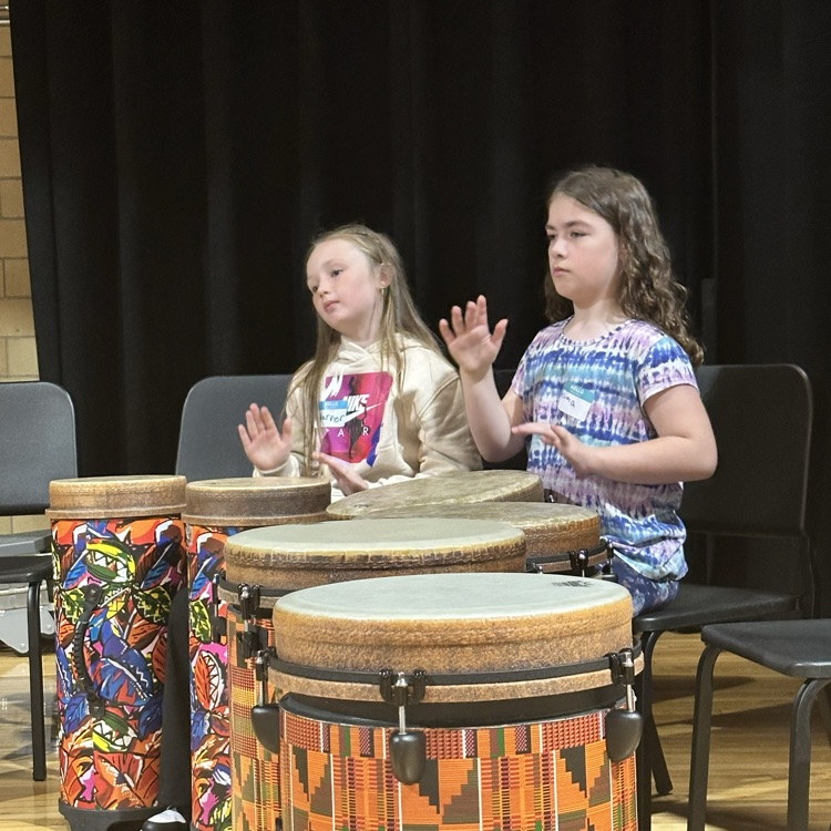 Lp and De students at peak festival 