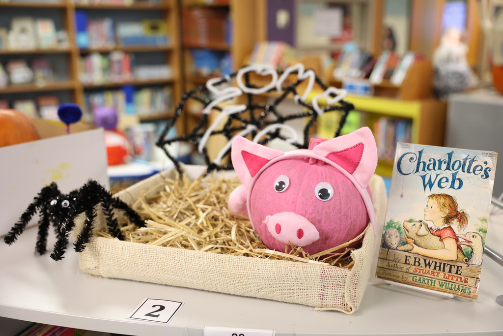 charlottes web pumpkin