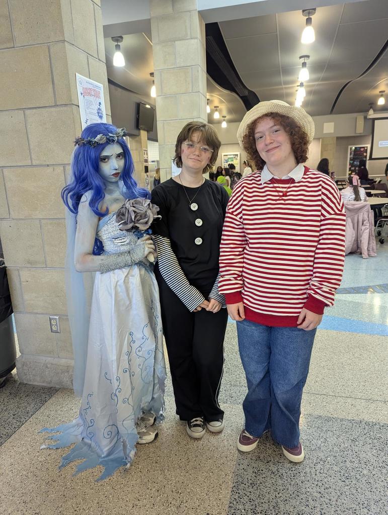 Eastridge students dressed in costume