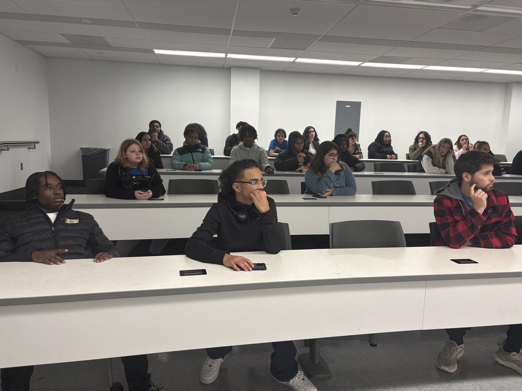 Students visiting Daemen University and Buffalo State