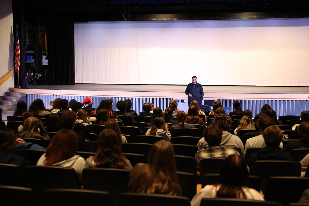 RPO speaker talks to music classes