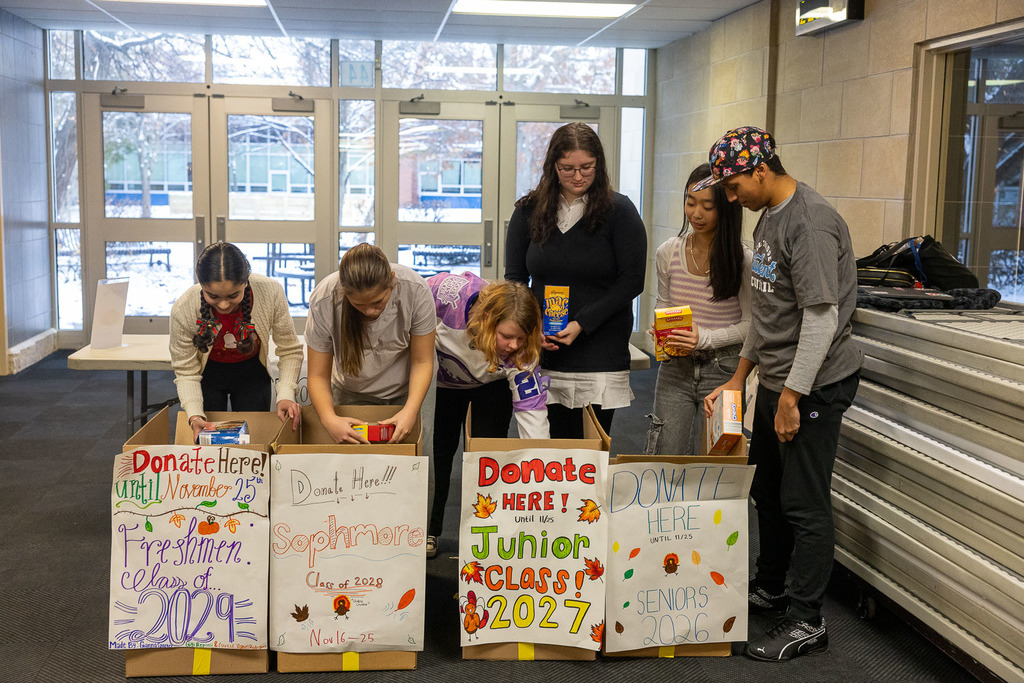Student government collecting donations