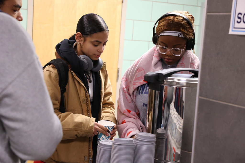 Students put hot water in cocoa