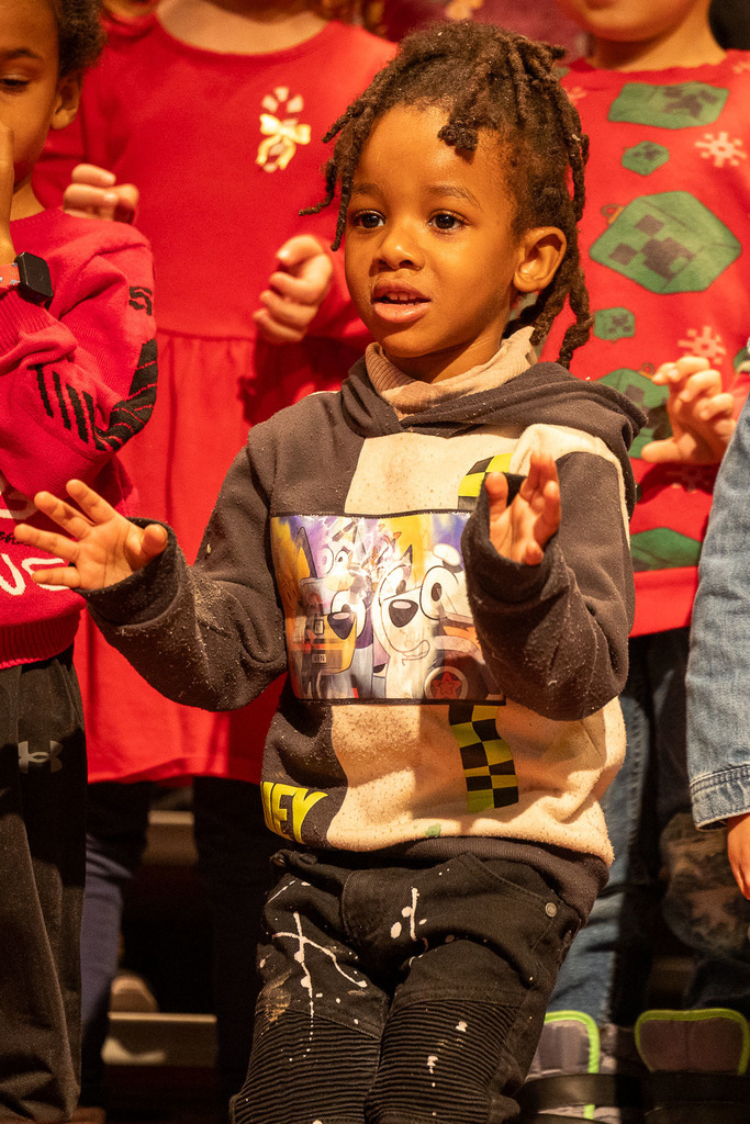 kindergarteners singing in concert