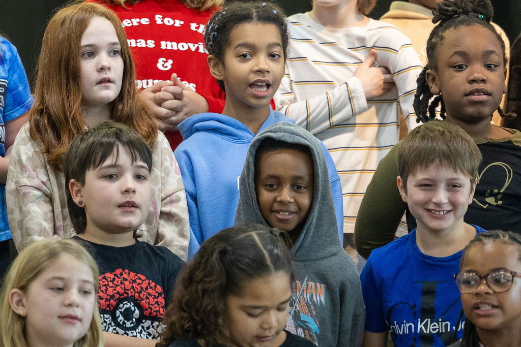 students singing in the chorus