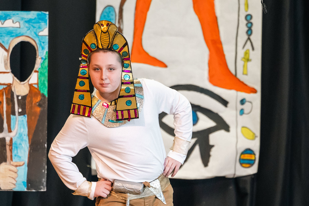 Students performing  in Hapshepsut - Queen of Denial play