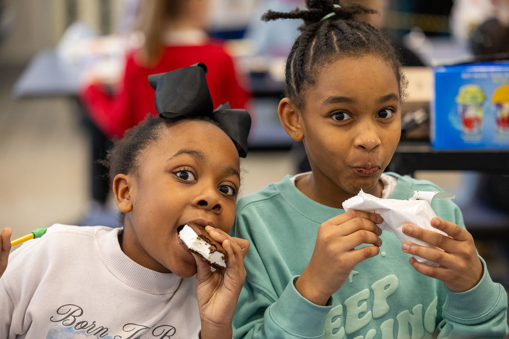 Mrs. Beaton's class enjoying their pizza and ice cream party!
