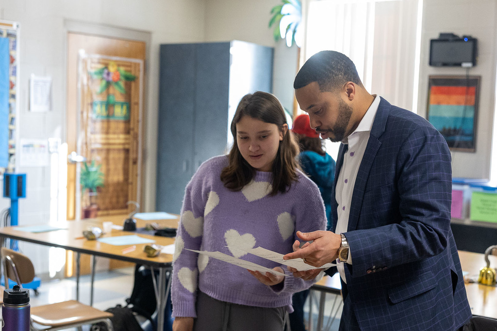Students dressed as pirated and participating in the classroom lesson