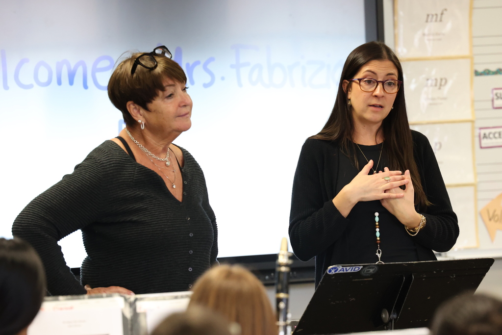 teachers talk to students about the clarinet