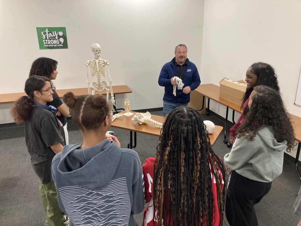 students on Biomedical field trip to Rochester General College of Health Careers