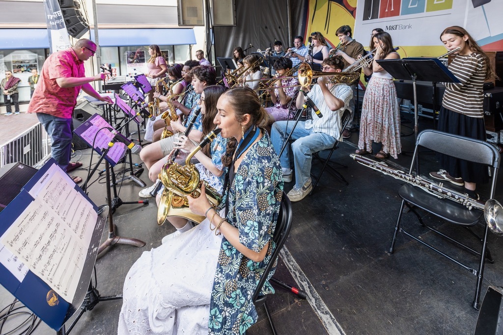 Students at Jazz fest