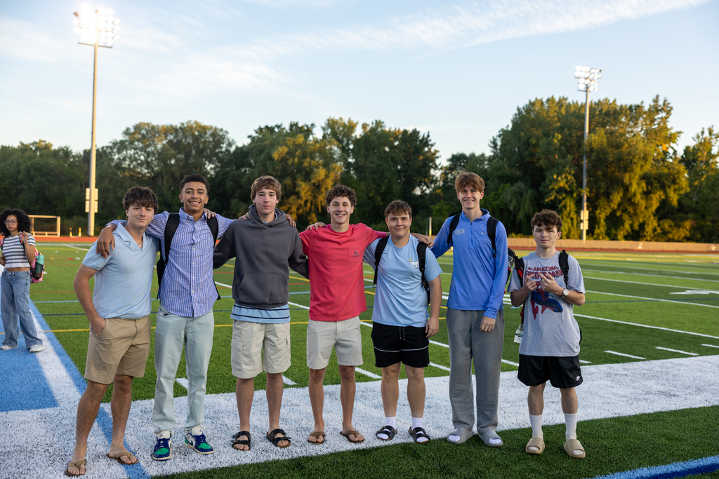 seniors at senior sunrise
