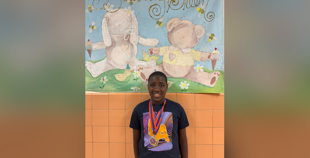 Bowling Green mural and medal winner