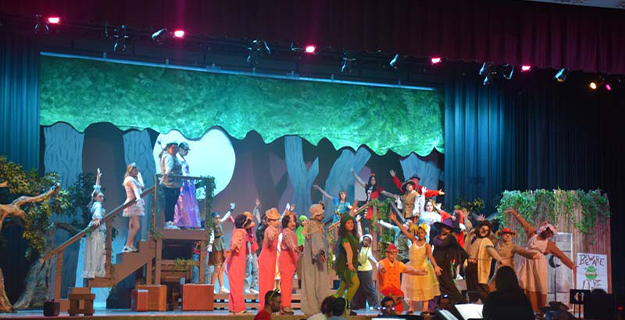 W.T. Clarke Middle School proudly presented its production of “Shrek Jr.” on April 24 and April 25 in the East Meadow School District. 