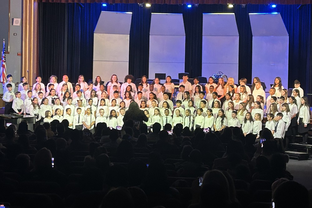 McVey 4th and 5th Grade Chorus