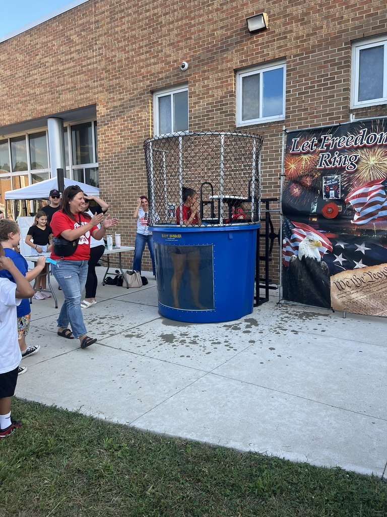 dunk tank