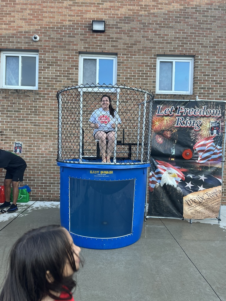 dunk tankdunk tank