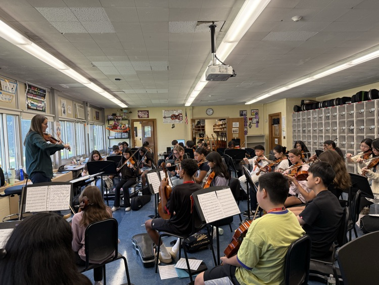 Orchestra rehearsal!