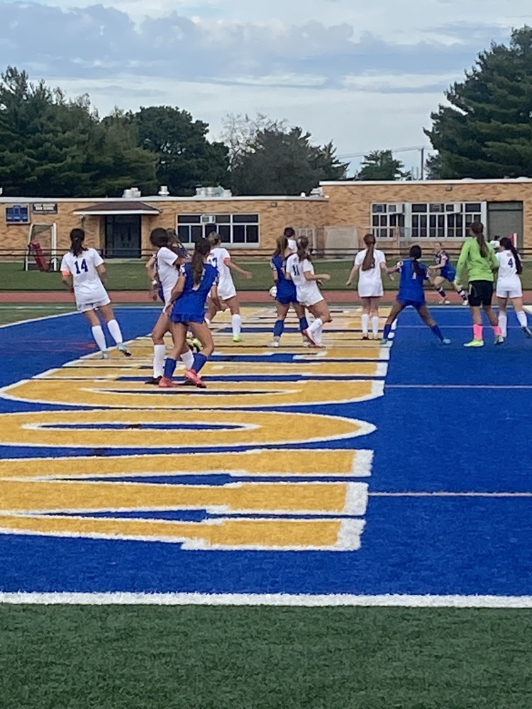 EM Girls Soccer Corner Kick