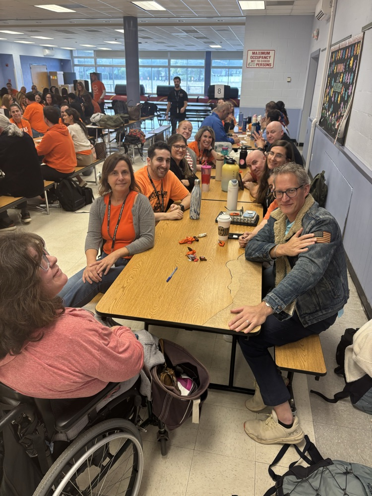 Activity Strengthening Relationships Among Staff