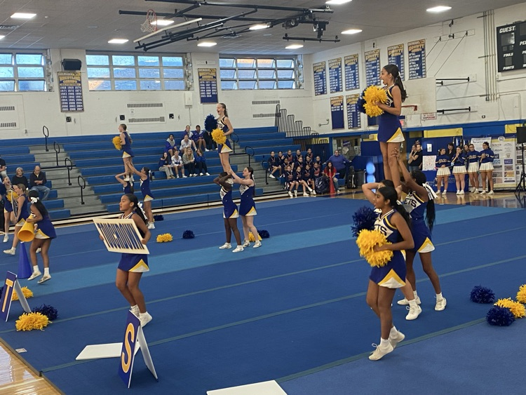 Jets Cheer