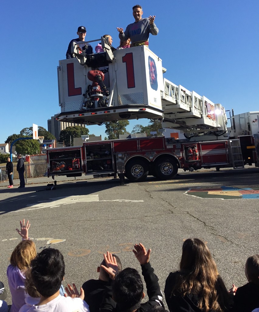 McVey students learning about fire prevention.