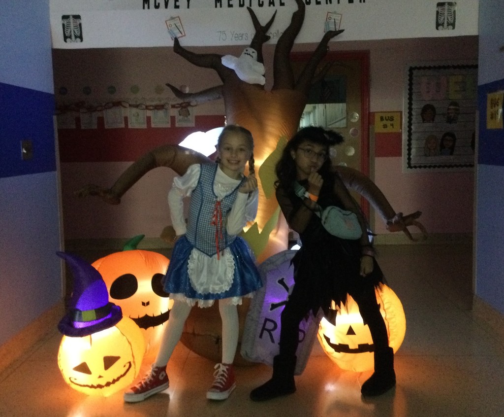 McVey students having fun at our Halloween Howl.