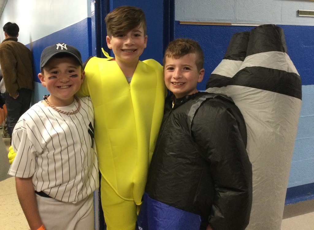 McVey students having fun at our Halloween Howl.