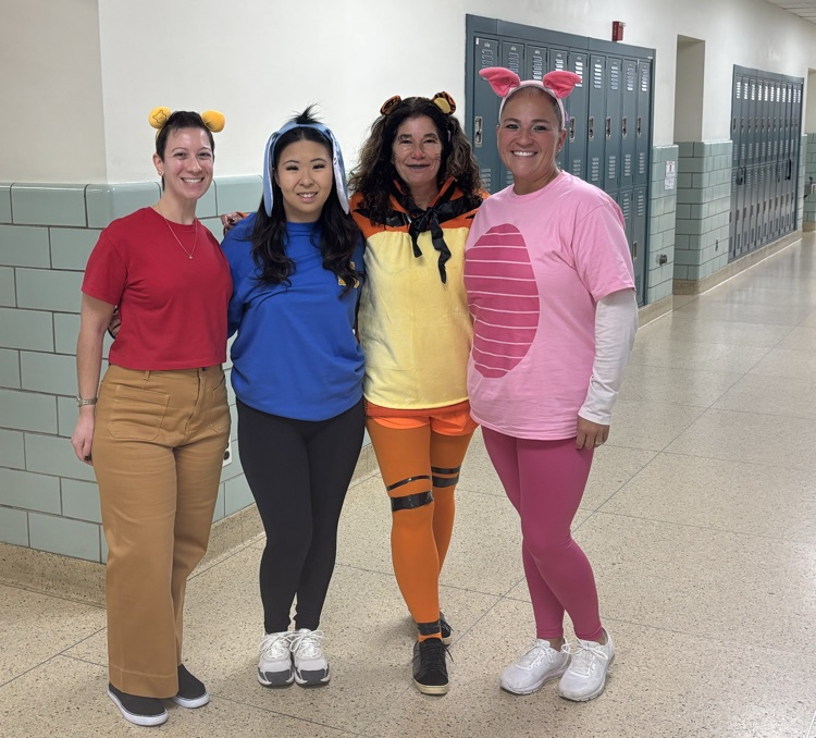 More Halloween fun! 👻 Check out all the creative costumes and spooky smiles from today’s celebration! 🕸️🦇