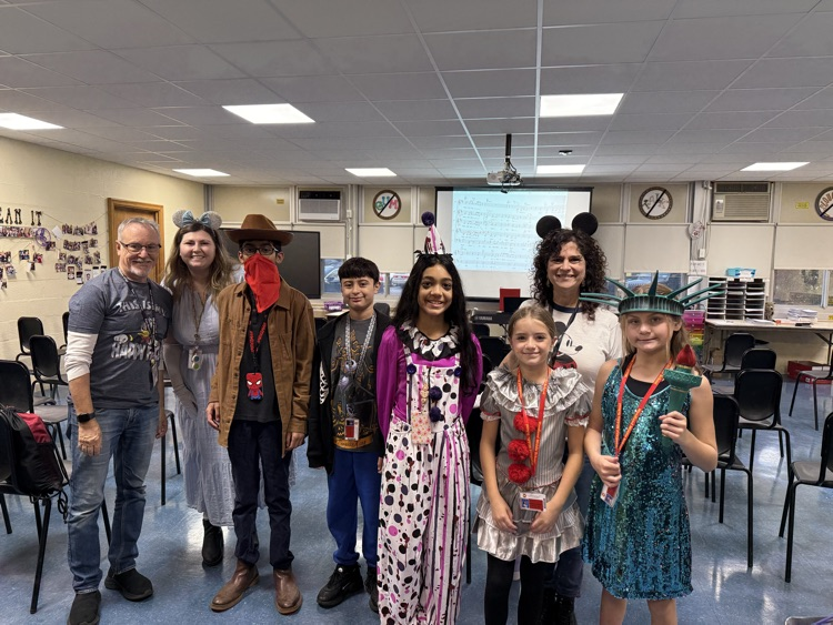 Chorus students and teachers