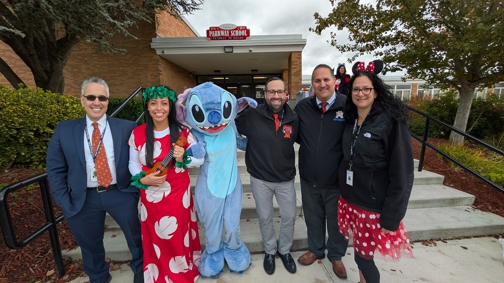 halloween costume parade