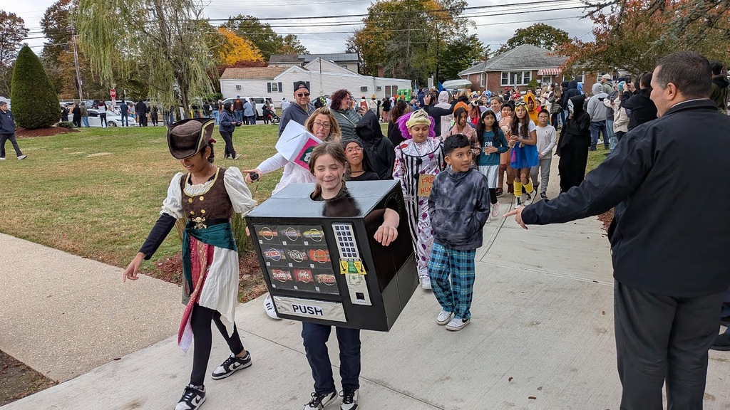 halloween costume parade