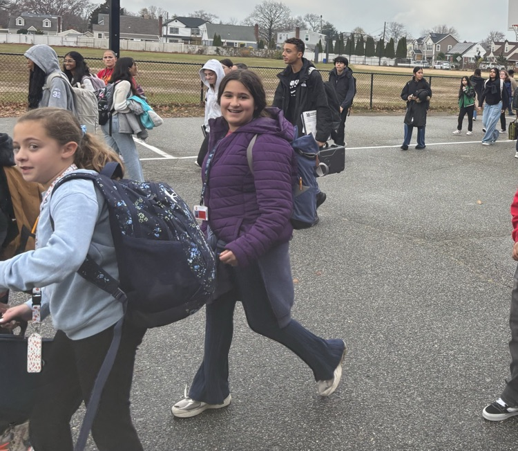 From our family to yours—Happy Thanksgiving! Wishing everyone a day filled with gratitude, comfort, and joy. 🧡