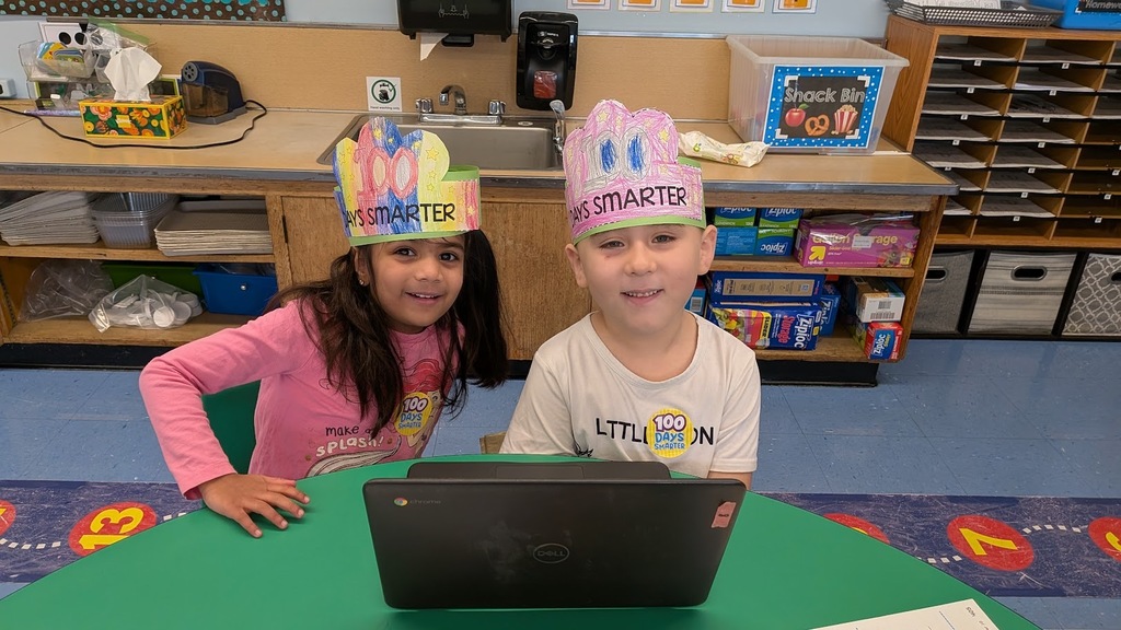 kindergarten students