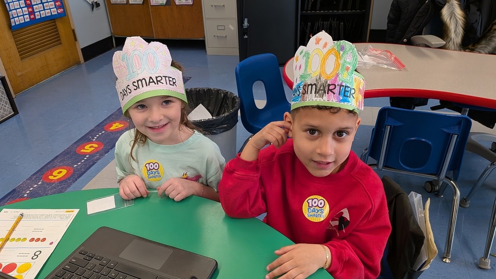 kindergarten students