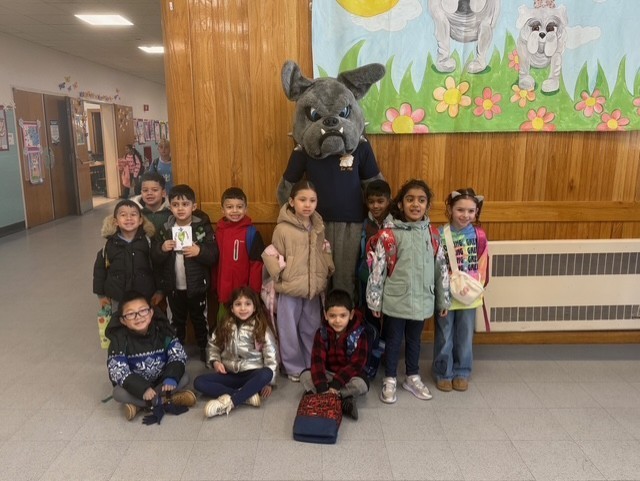 students with mascot