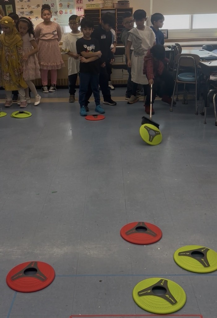 2nd grade teachers and students learning about Greek Mythology