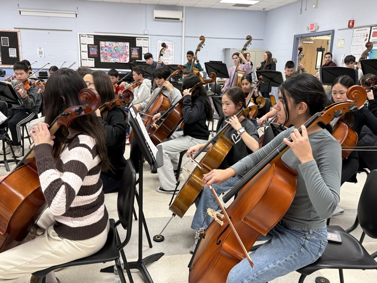 combined orchestra rehearsal
