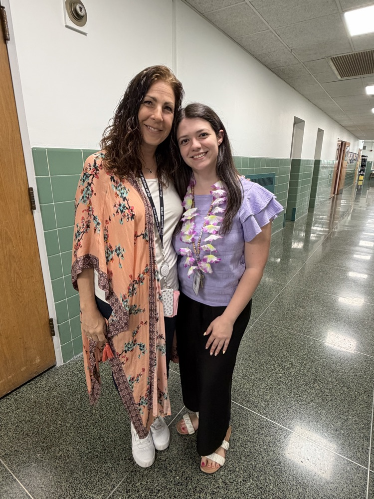 Hawaiian Day 🌺