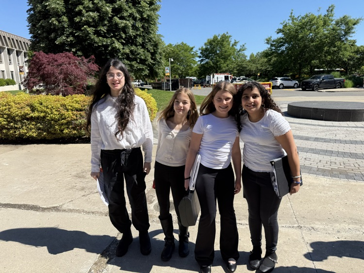 pre-performance smiles