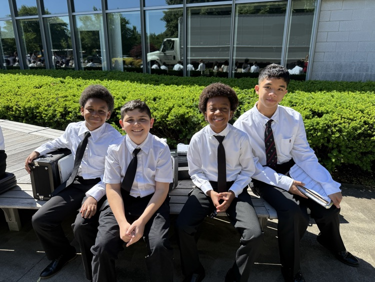 pre-performance smiles