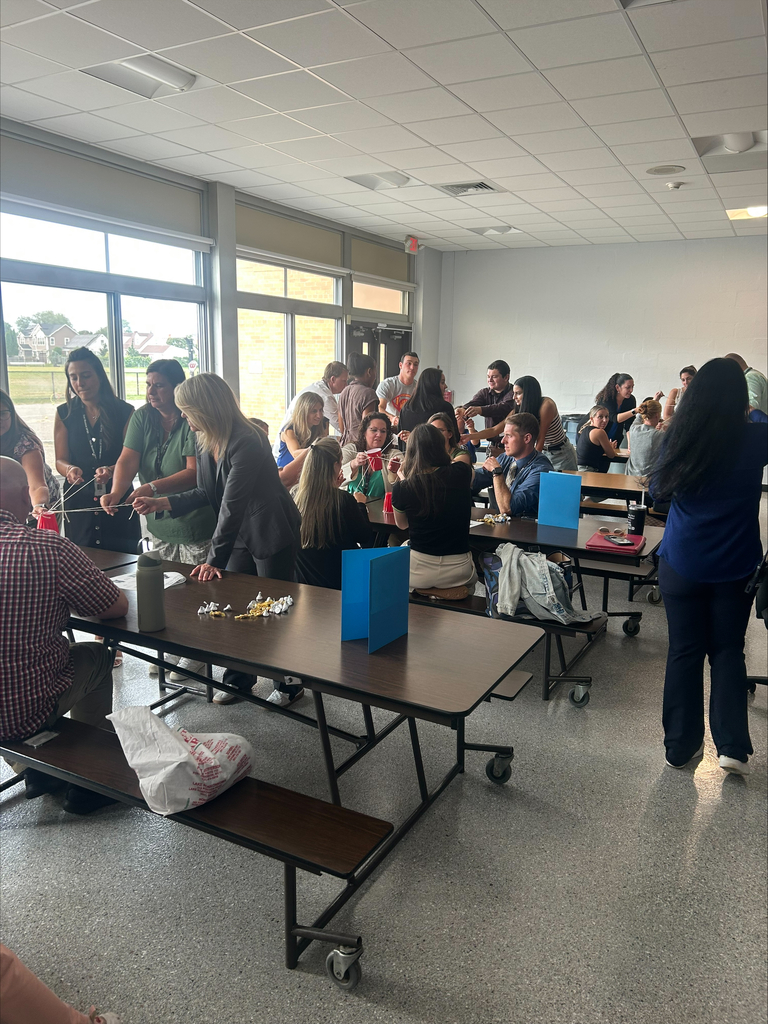 Woodland Middle School teachers and staff came together for a community-building activity focused on connecting, collaborating, and strengthening our school community. We are excited for the year ahead and thrilled to welcome new faces to the Woodland family. Here’s to a great year of learning, growing, and being better together! 📚✏️