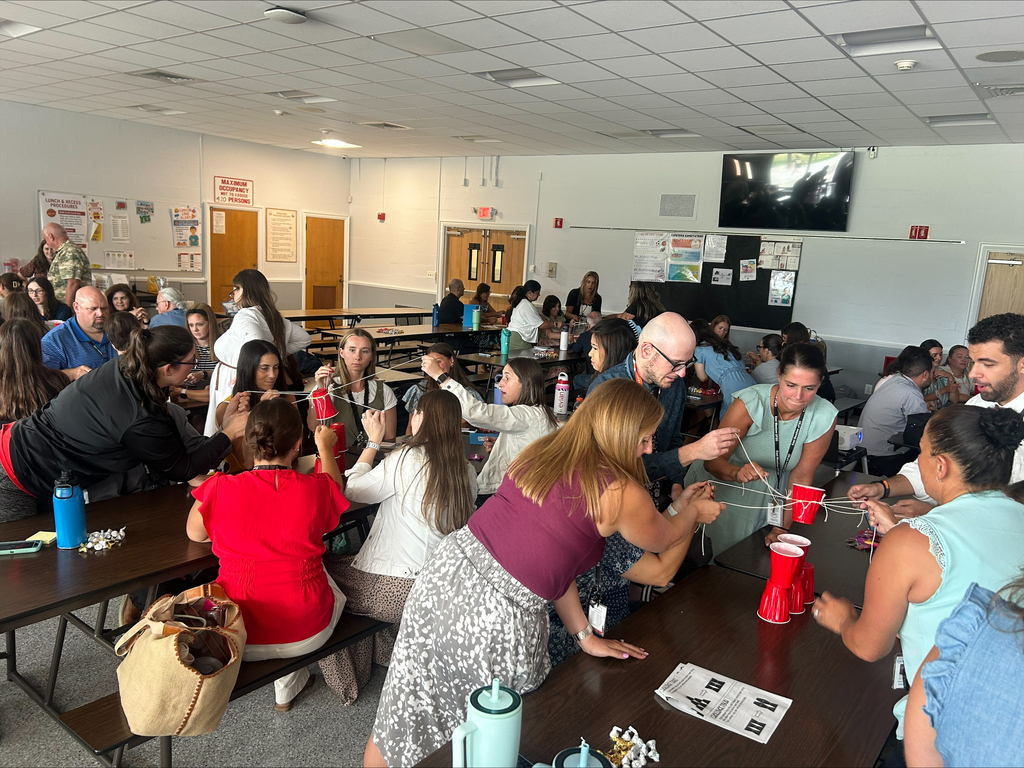 Woodland Middle School teachers and staff came together for a community-building activity focused on connecting, collaborating, and strengthening our school community. We are excited for the year ahead and thrilled to welcome new faces to the Woodland family. Here’s to a great year of learning, growing, and being better together! 📚✏️