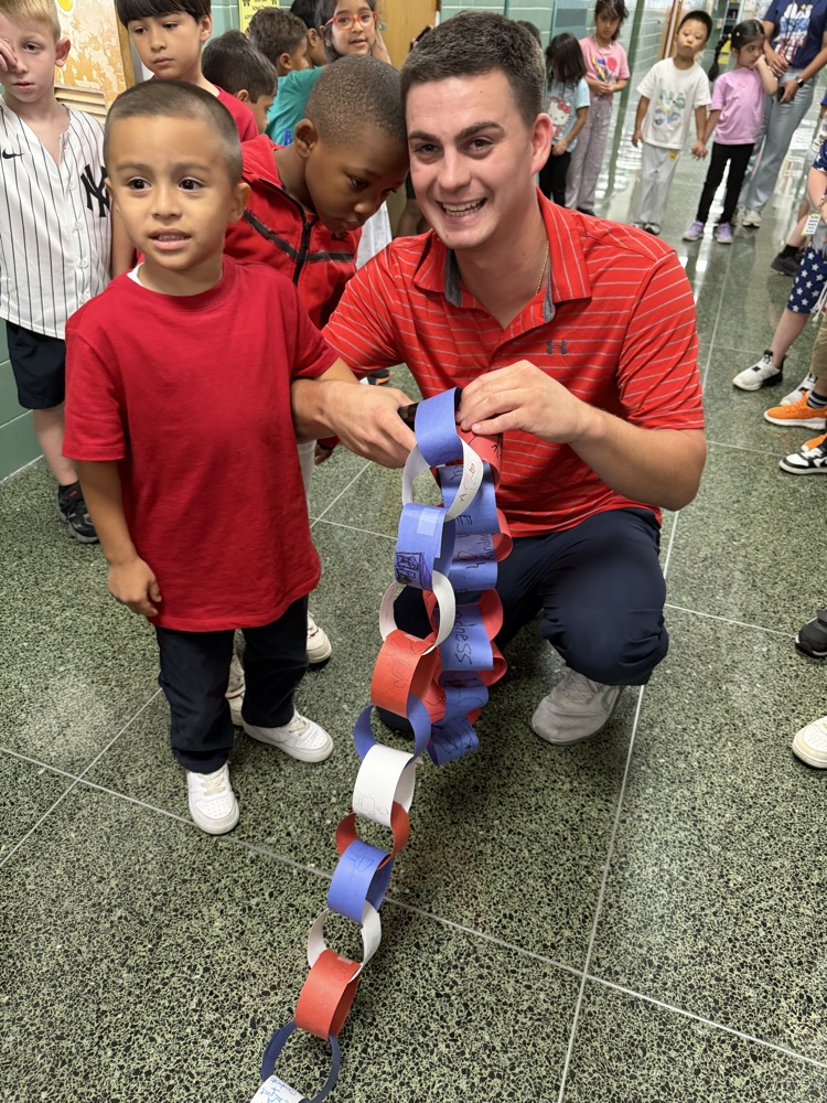 Kindergarten Kindness Chain