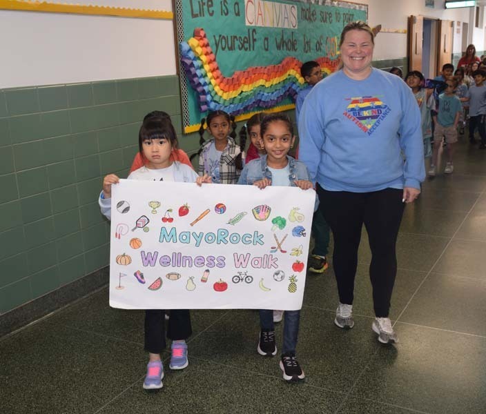 Parkway Elementary School in East Meadow concluded Mental Health Awareness Month with their annual Wellness Walk.
