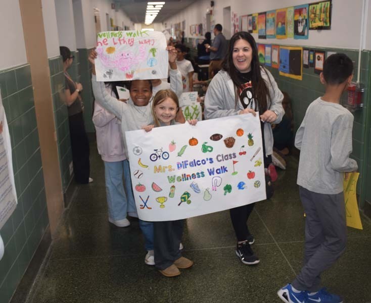 Parkway Elementary School in East Meadow concluded Mental Health Awareness Month with their annual Wellness Walk.