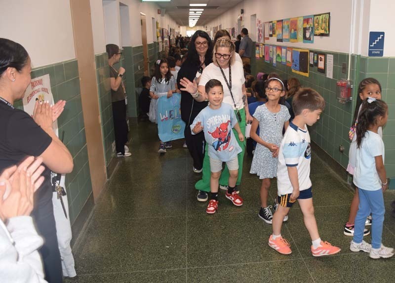 Parkway Elementary School in East Meadow concluded Mental Health Awareness Month with their annual Wellness Walk.