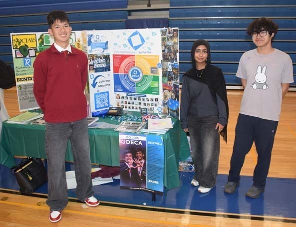 East Meadow High School held its annual Clubs and Activities Fair, as students were able to see all of the clubs and teams that the school has to offer.