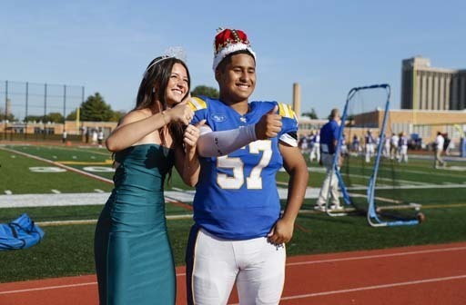 he Jets defeated Roosevelt High School with a final score of 34-0. 
